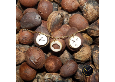 Bracelet breloques, paille-en-queue, île de la Réunion, palmier ivoire végétal et acier inoxydable